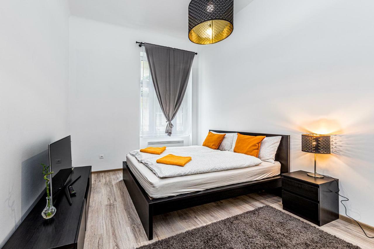 Precious Spot Apartment Budapest Bagian luar foto