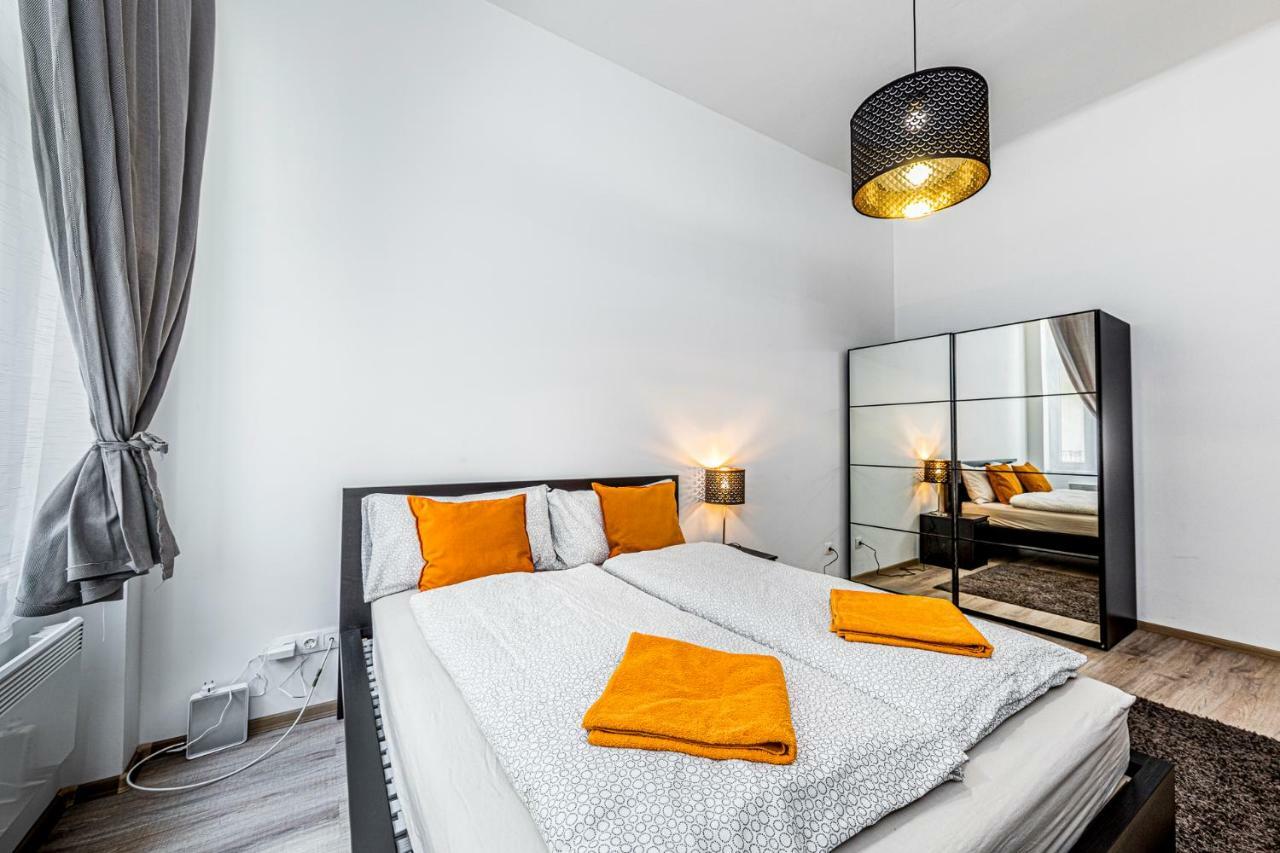 Precious Spot Apartment Budapest Bagian luar foto